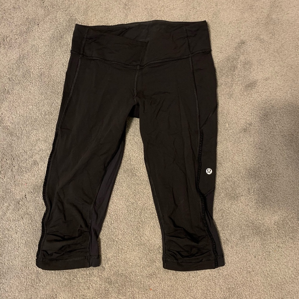 Lululemon cropped pants